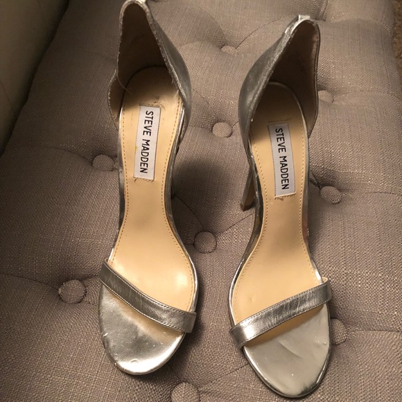 Silver Steve Madden heels - Picture 1 of 3